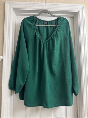 SHEIN Deep Green V-Neck Balloon Sleeve Blouse